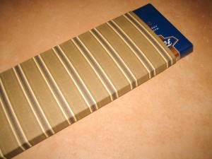 Itsetehty paketti suklaalle